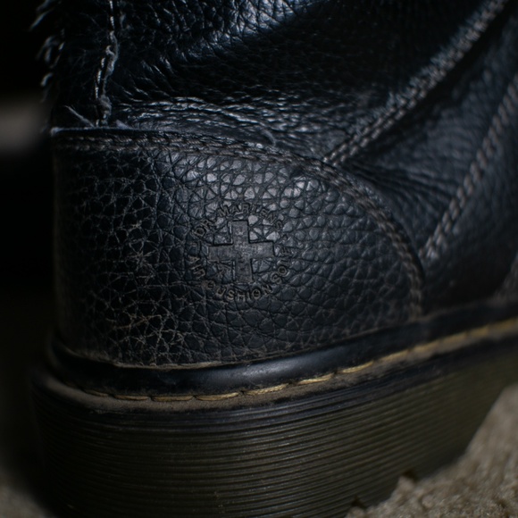 Dr. Martin's ROSELAND Men's Size 11 - Picture 4 of 4